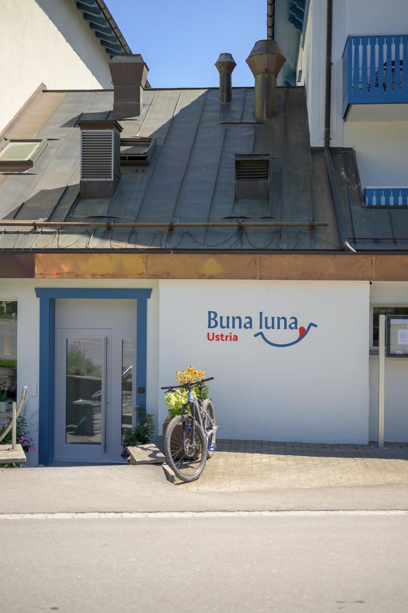 Hotel Buna Luna By Seehof Laax Exterior photo